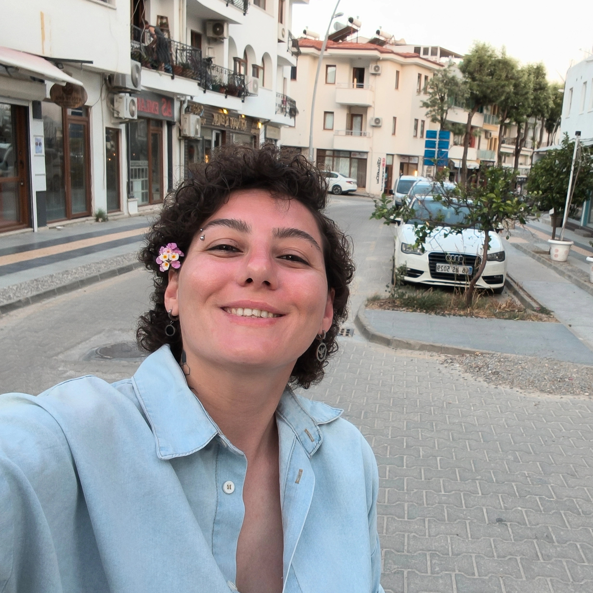 Fadime Deniz