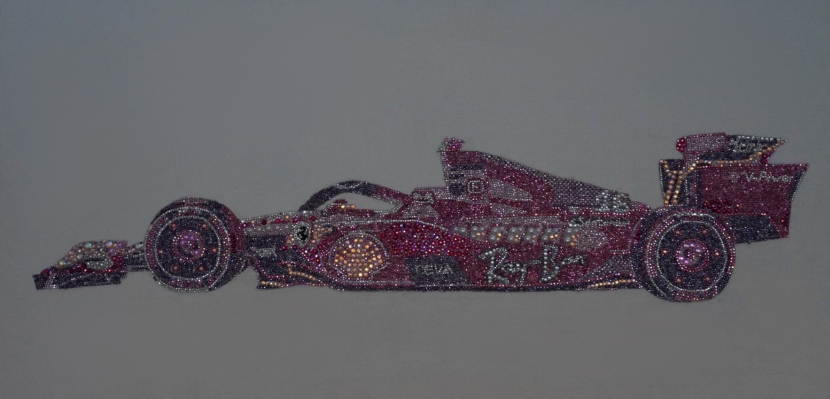 Ferrari SF-23 Pinkie Rhinestones